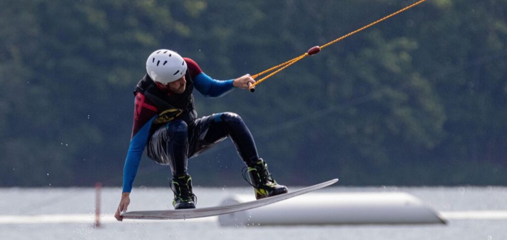 Pratiquer le Wakeboard au Lac Sanguinet