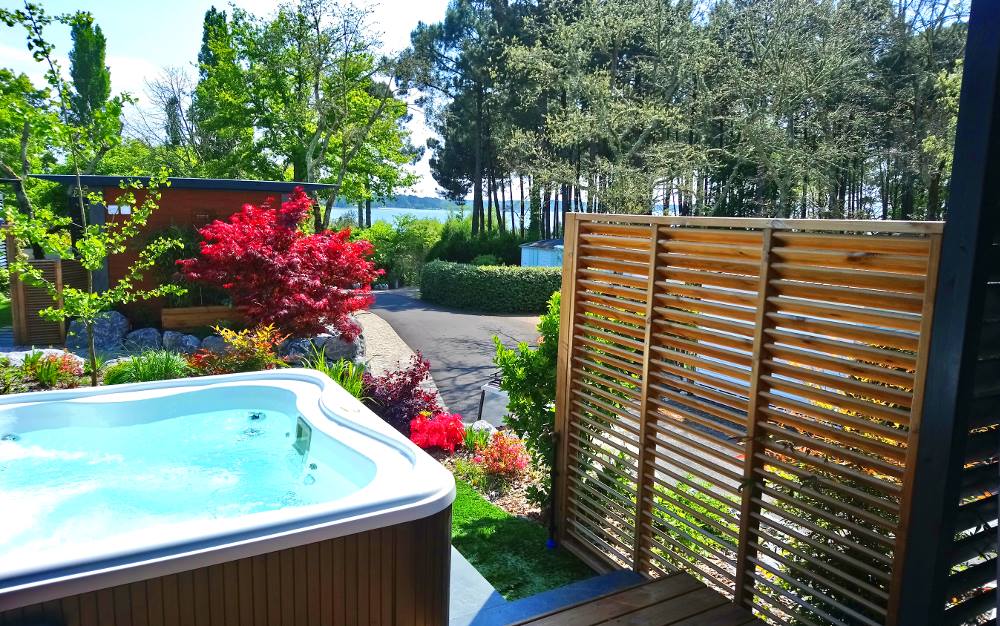 Cott Pagode 2P 1 Zi 1 Bdz Premium Seeblick SPA