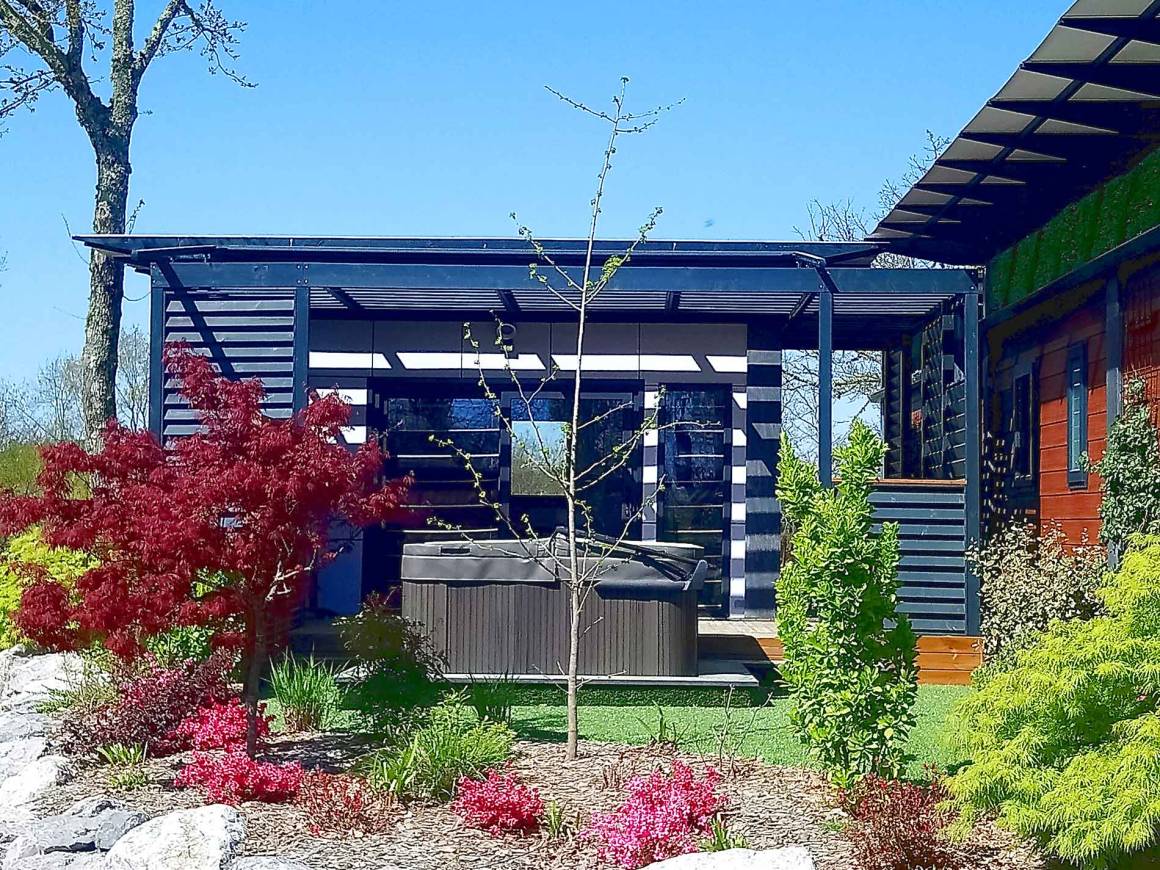 Cott Pagode 2P 1 Zi 1 Bdz Premium Seeblick SPA